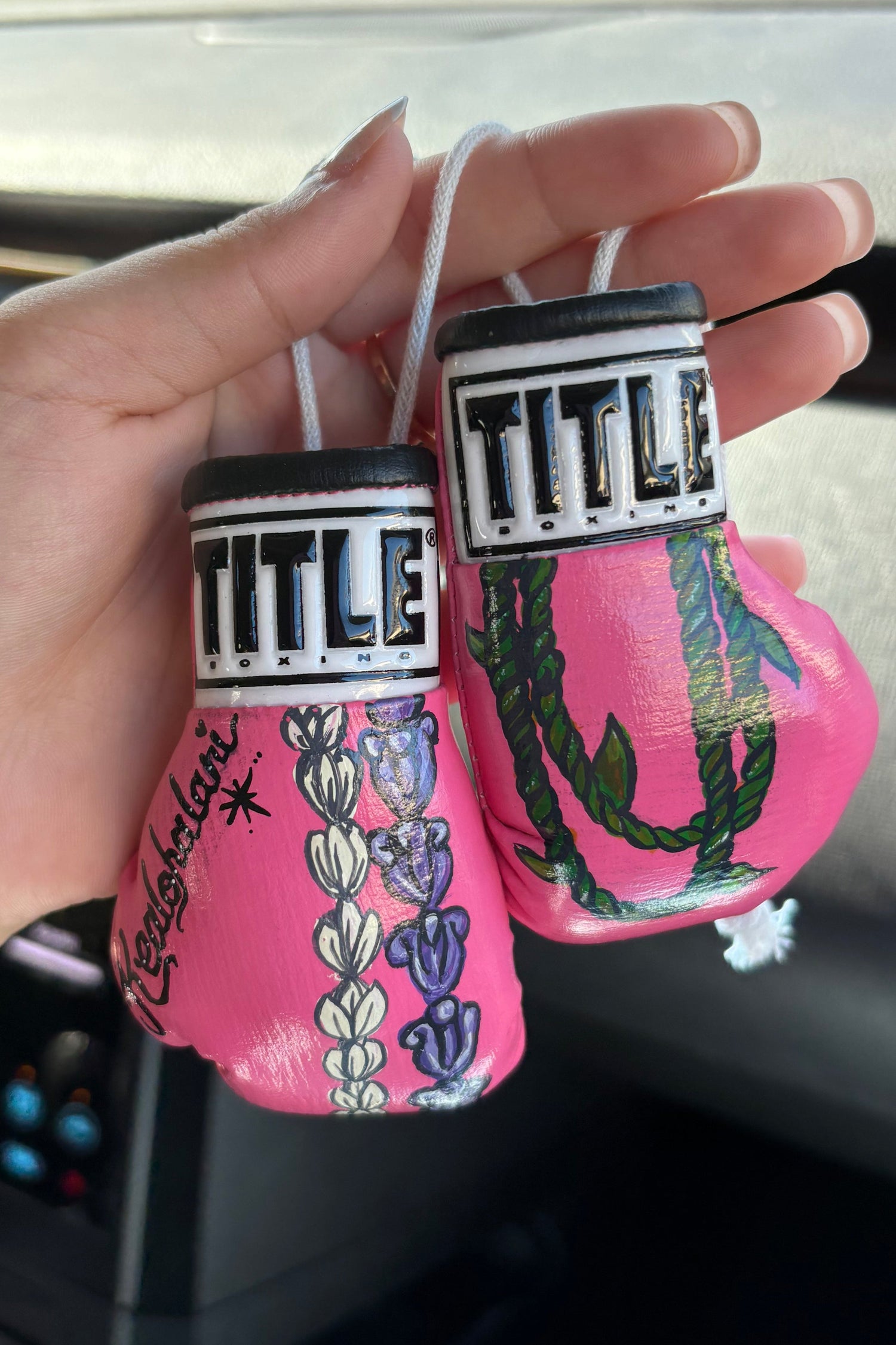Mini Gloves